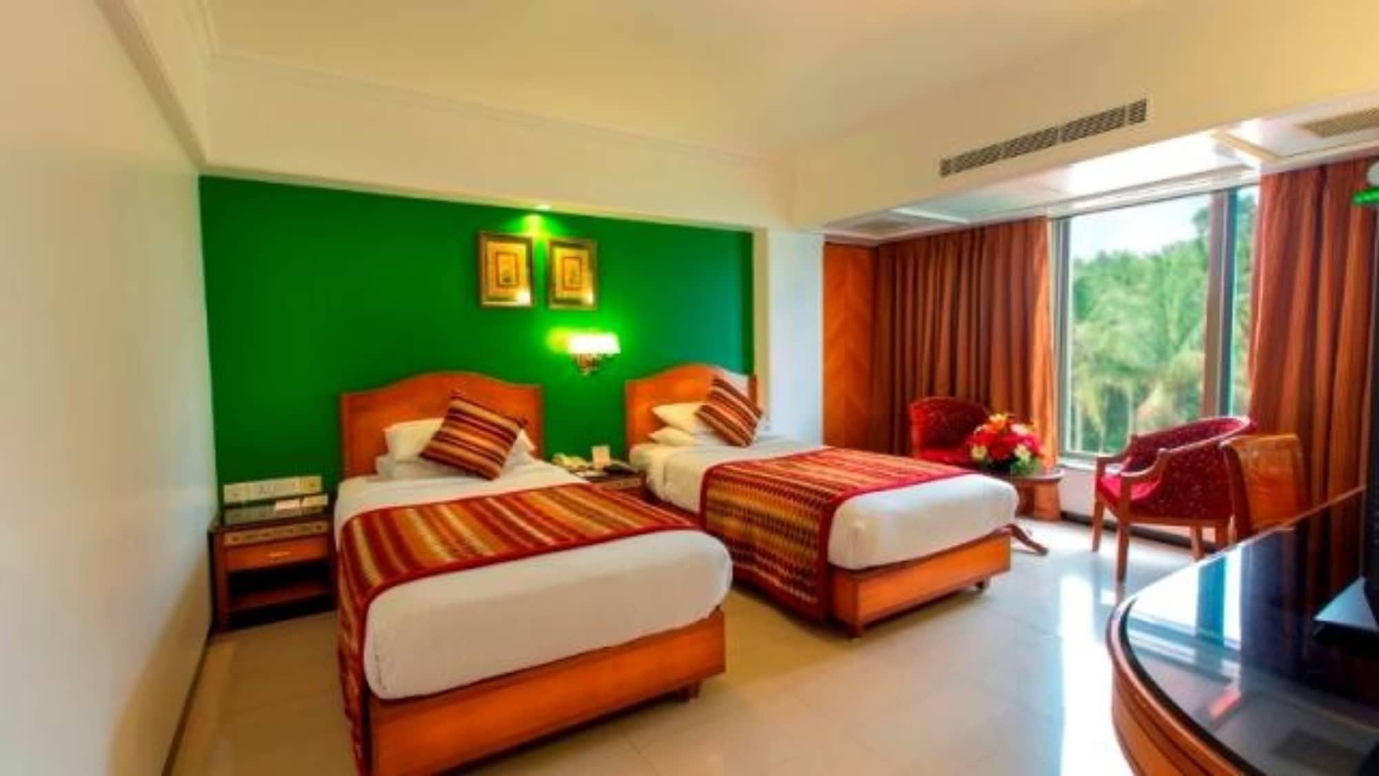Ramee Guestline Hotel Dadar Mumbai Exterior photo