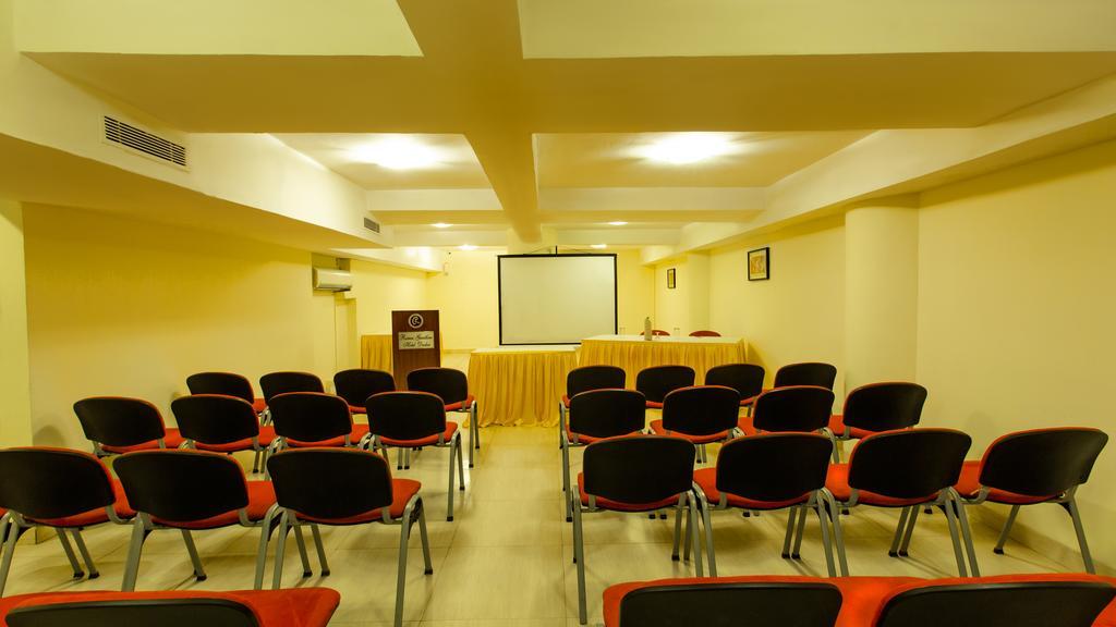 Ramee Guestline Hotel Dadar Mumbai Exterior photo