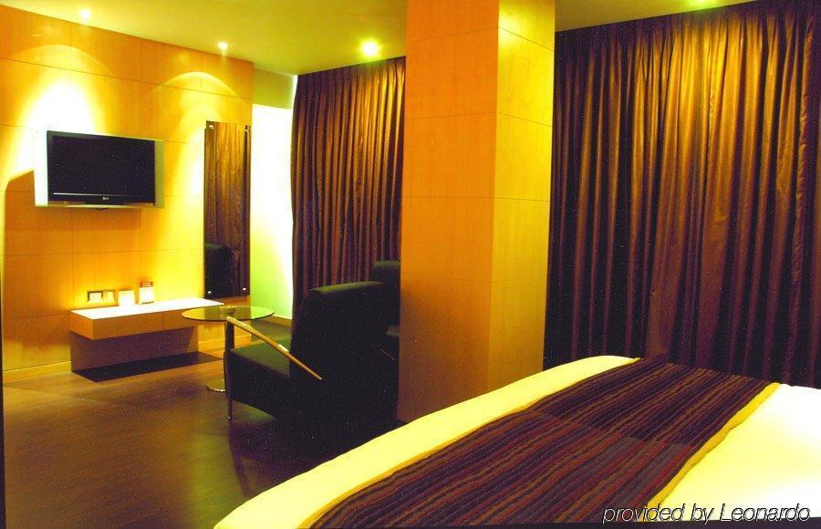 Ramee Guestline Hotel Dadar Mumbai Room photo